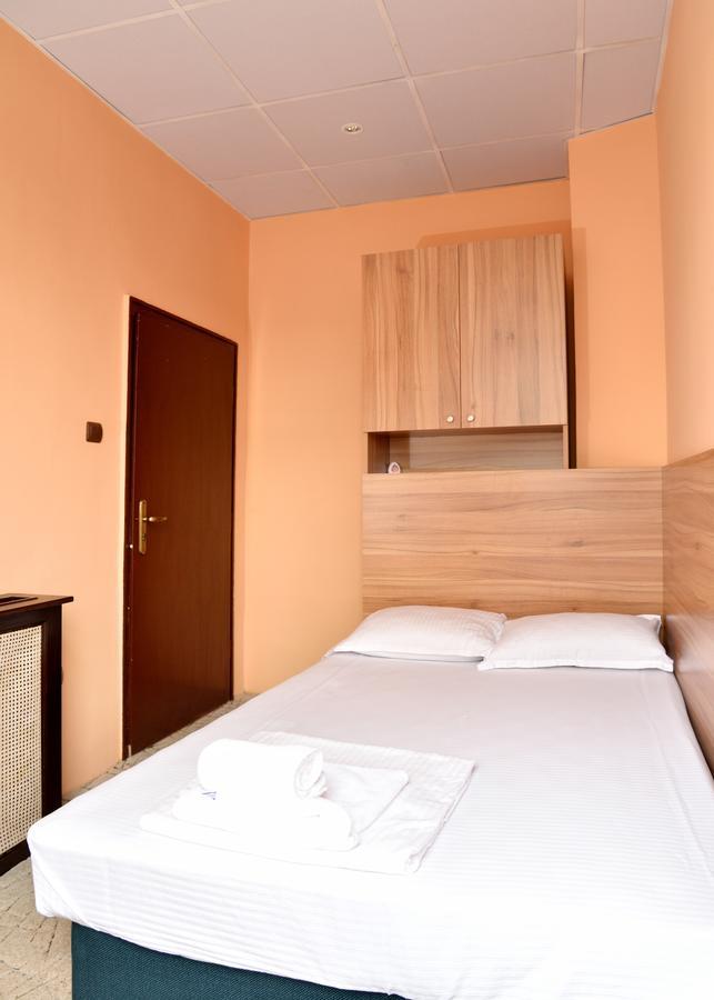 Hotel Cascade Pleven Eksteriør bilde